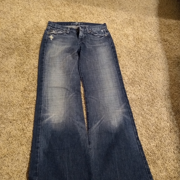 Jeans - Picture 2 of 3